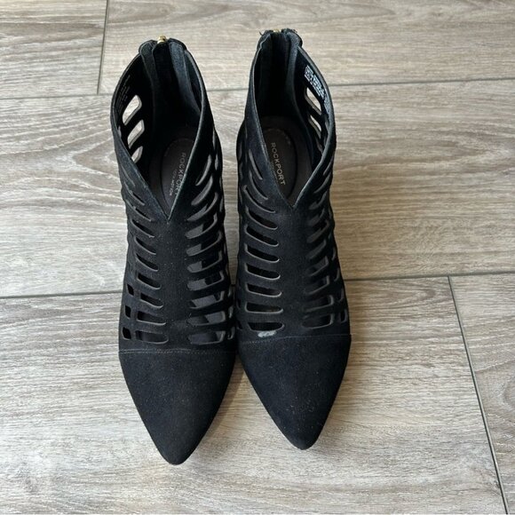 Rockport Black Cutout  Kalila Suede Bootie - Picture 4 of 16